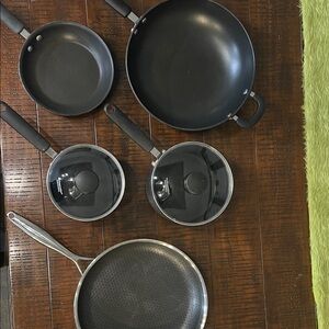 Pampered Chef Non-Stick Cookware Set - Black and Silver